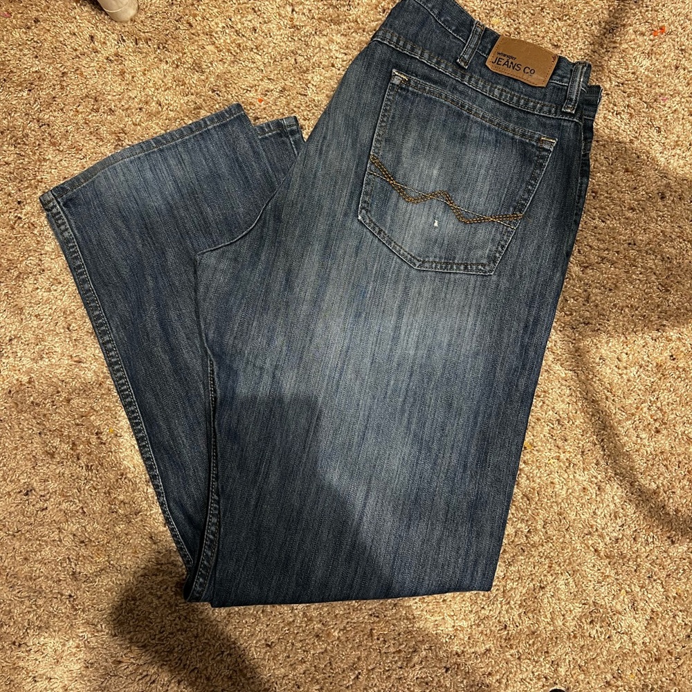 Men's Wrangler Relaxed Fit Jeans 38 x 32